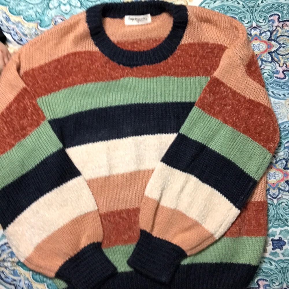 Impressions sweater.